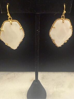 Kendra Scott Corley Pearl and Gold Earrings